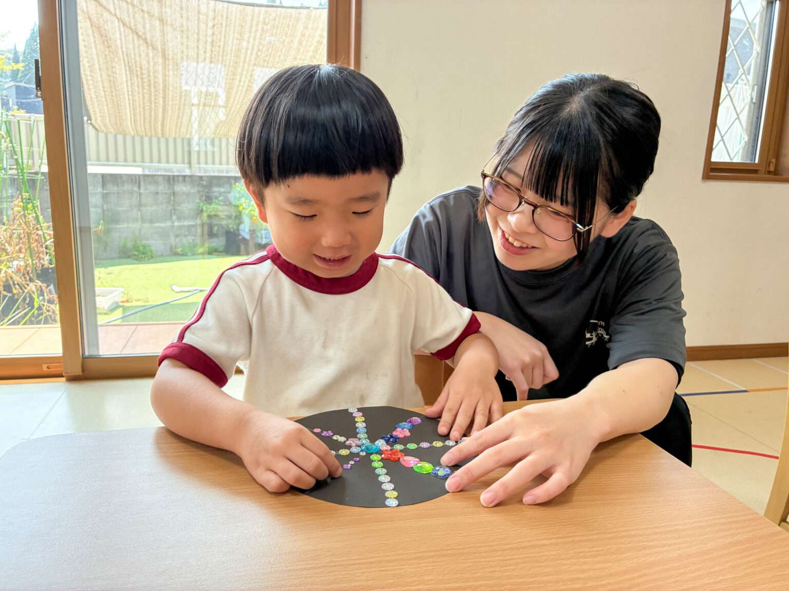 花火製作の様子 ①