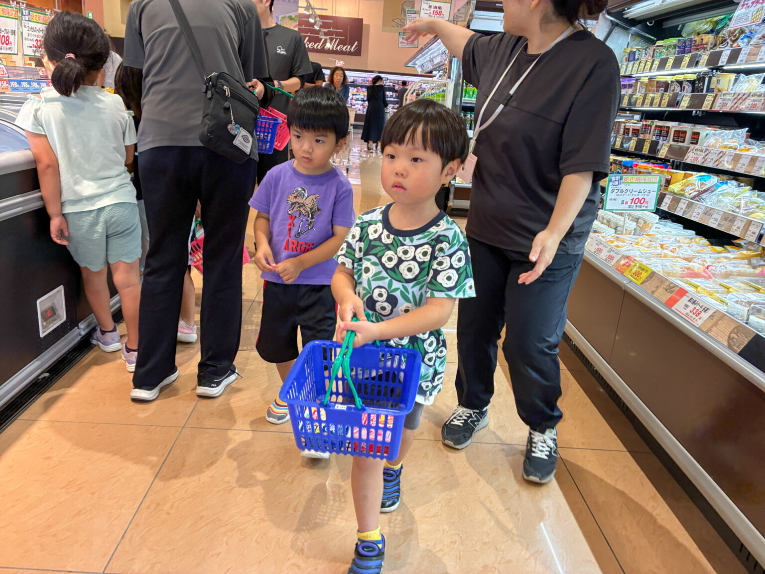 買い物・おやつの様子 ⑥