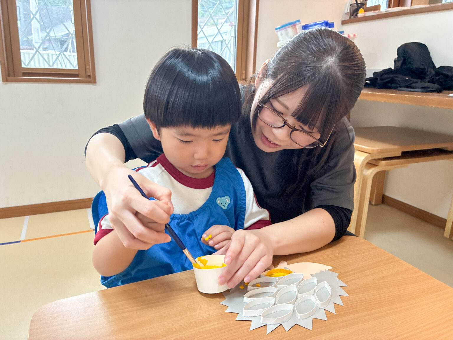 絵の具遊びの様子 ①