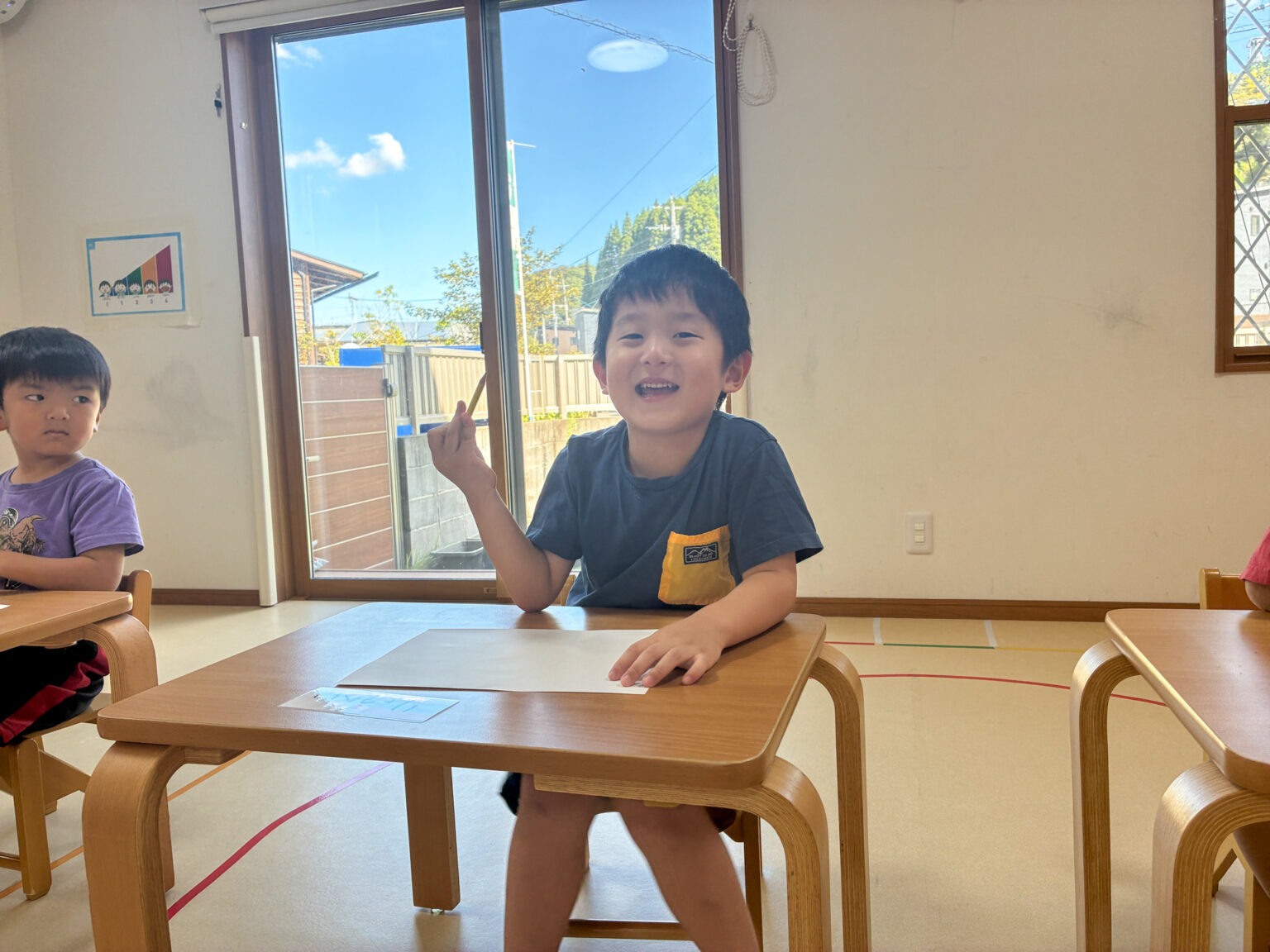 シール遊び・かき氷の様子 ⑥