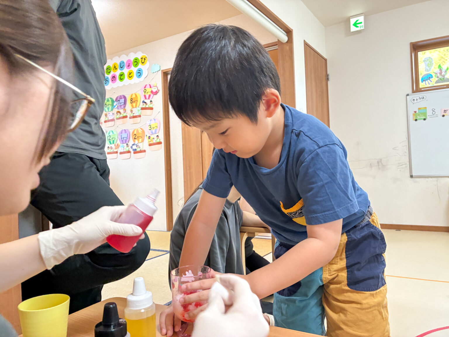 シール遊び・かき氷の様子 ⑨